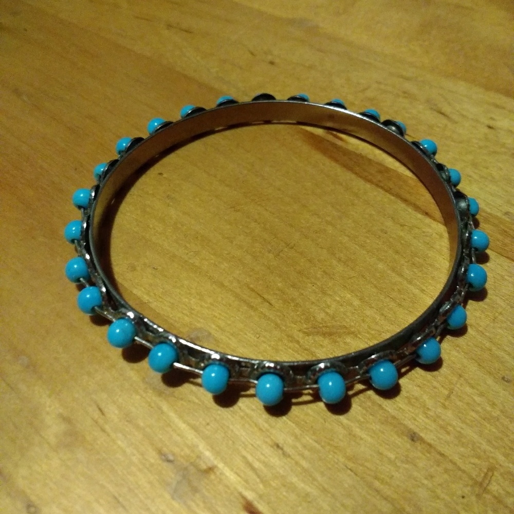 Turquoise color Bead bracelet